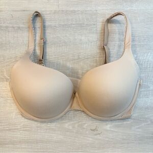 Victoria’s Secret Body By Victoria Bra Nude 34DDD Underwire Full Coverage